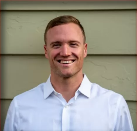 Mark Higgins headshot
